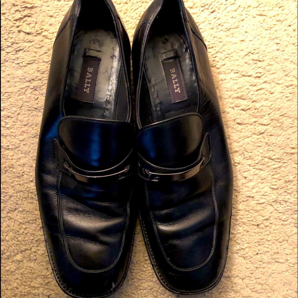 Bally shoes very nice excellent condition